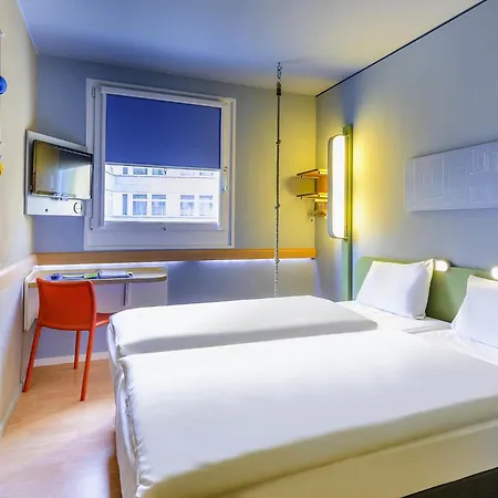Ibis Budget Kurfuerstendamm - Neu Renoviert מלון 2*