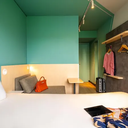 Ibis Budget Kurfuerstendamm - Neu Renoviert מלון ברלין