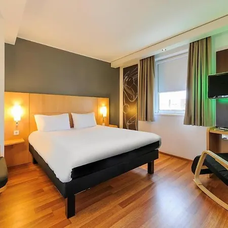 Ibis Budget Kurfuerstendamm Hotel 2*