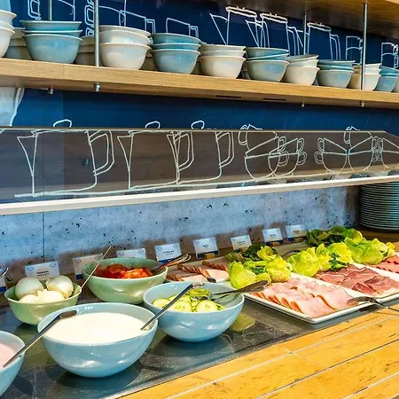 Ibis Budget Kurfürstendamm Hotel 2*